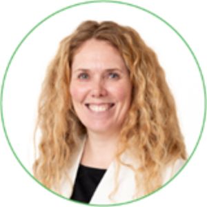 Vicki Bowles - Headshot - 300