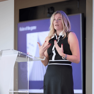 Dr Joanne Conway
